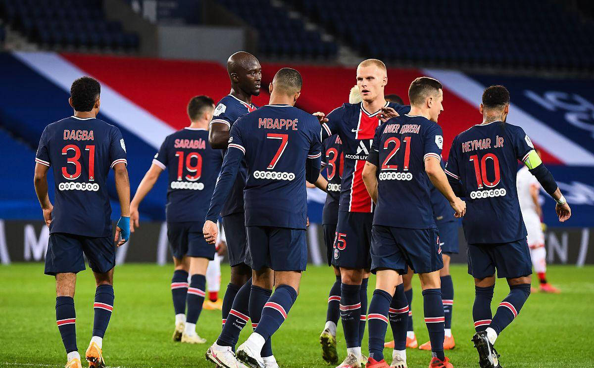 开云体育风险分析-关于刚刚！赛前巴黎圣日耳曼备战法甲今晨罗马备战欧冠，今晚巴黎圣日耳曼调整名单以备荷甲的信息